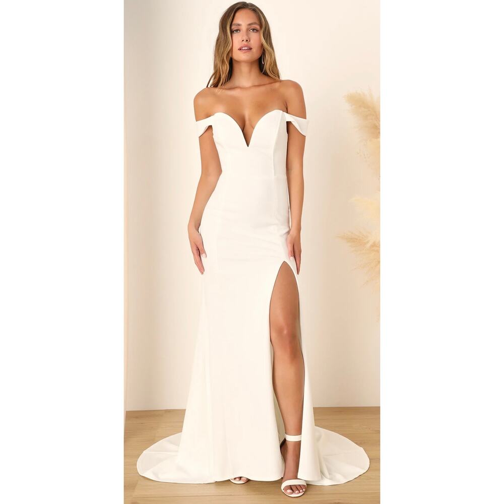 NWT! Lulus Idyllic Perfection White Plunge Sleeveless Mermaid Maxi Dress S